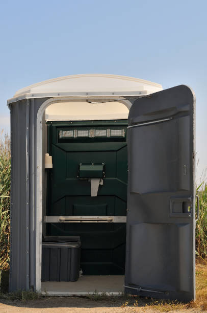 Portable Toilet Options We Offer in La Cienega, NM
